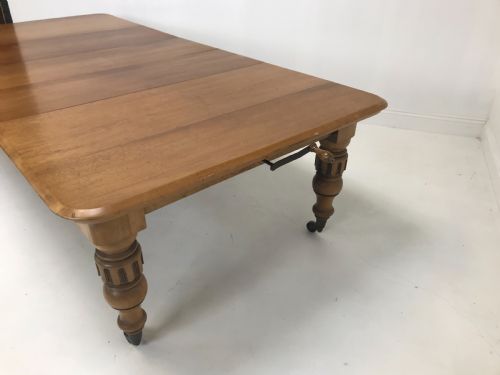ANTIQUE WALNUT EXTENDING DINING TABLE - ADDITIONAL PHOTO 6