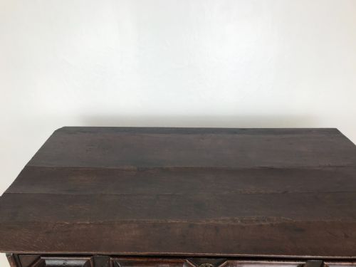 ANTIQUE 17TH CENT OAK CHEST - ADDITIONAL PHOTO 7