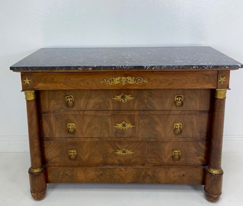 19th century french empire commode in mahogany - CATEGORY: ANTIQUE CHEST OF DRAWERS - DATED 19TH CENTURY