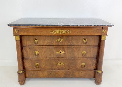 19TH CENTURY FRENCH EMPIRE COMMODE IN MAHOGANY - ADDITIONAL PHOTO 2