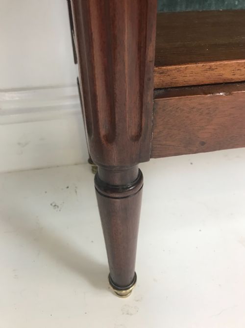 FRENCH MAHOGANY AND BRASS OPEN BOOKCASE - ADDITIONAL PHOTO 6