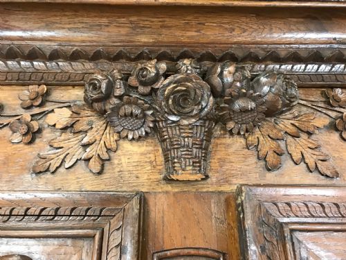 FRENCH ANTIQUE WEDDING ARMOIRE - ADDITIONAL PHOTO 2