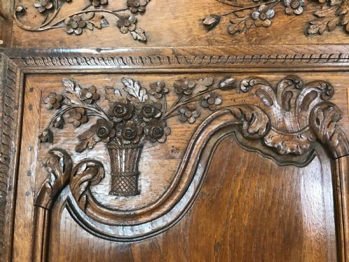 FRENCH ANTIQUE WEDDING ARMOIRE - ADDITIONAL PHOTO 3