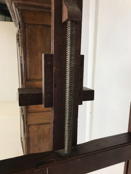 EASEL - ADDITIONAL PHOTO 10