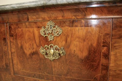 WALNUT SERVING TABLE - ADDITIONAL PHOTO 6