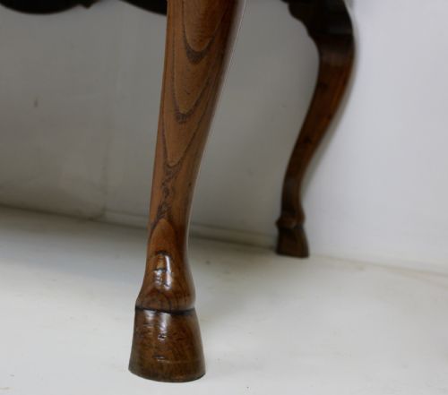 WALNUT SERVING TABLE - ADDITIONAL PHOTO 7
