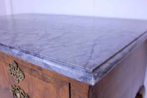 WALNUT SERVING TABLE - ADDITIONAL PHOTO 10