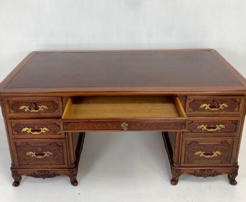 WALNUT PEDESTAL DESK - ADDITIONAL PHOTO 8