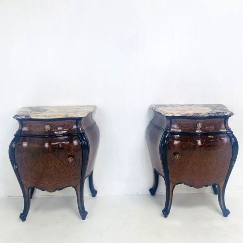 PAIR OF ITALIAN BOMBAY WALNUT NIGHTSTANDS - ADDITIONAL PHOTO 1