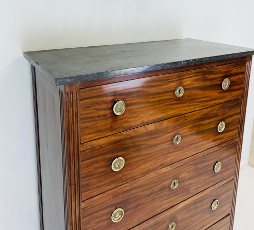 EARLY 19TH CENTURY TALL CHEST WITH MARBLE TOP - ADDITIONAL PHOTO 5