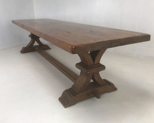 substantial oak refectory table - CATEGORY: ANTIQUE TABLES - DATED 1900