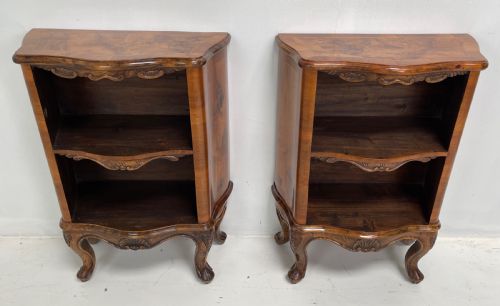 pair of walnut bookcases - CATEGORY: ANTIQUE BOOKCASES - DATED 1910