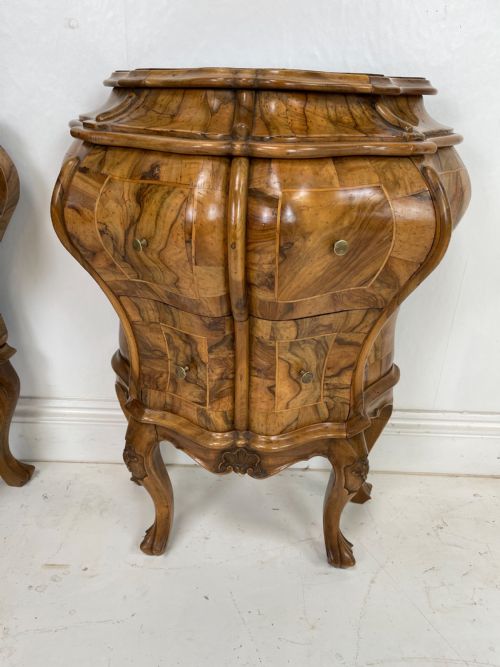 PAIR OF ITALIAN WALNUT SMALL COMMODES OR NIGHTSTANDS - ADDITIONAL PHOTO 2