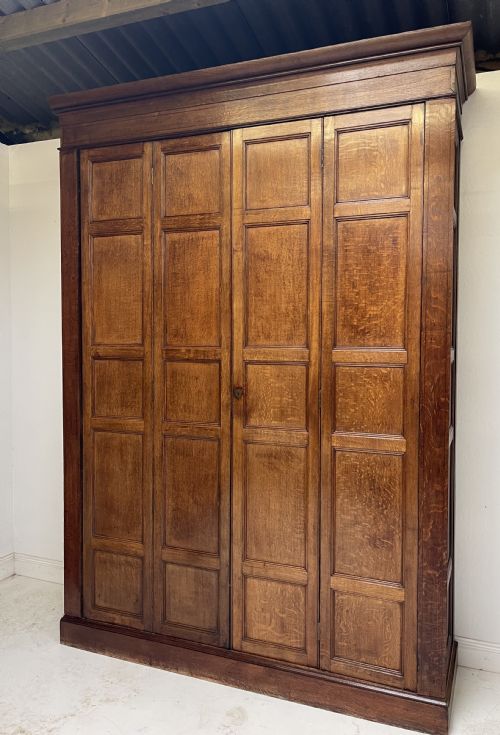SET OF 3 ESTATE CUPBOARDS - ADDITIONAL PHOTO 1