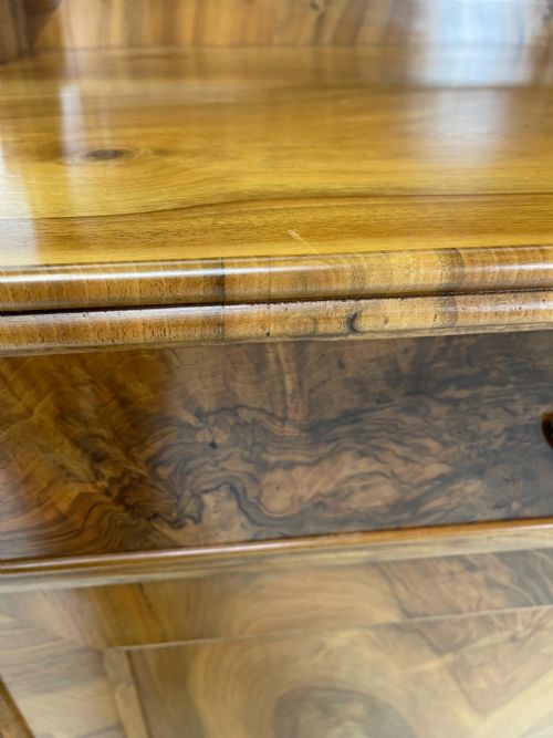WALNUT SIDEBOARD BUFFET - ADDITIONAL PHOTO 10