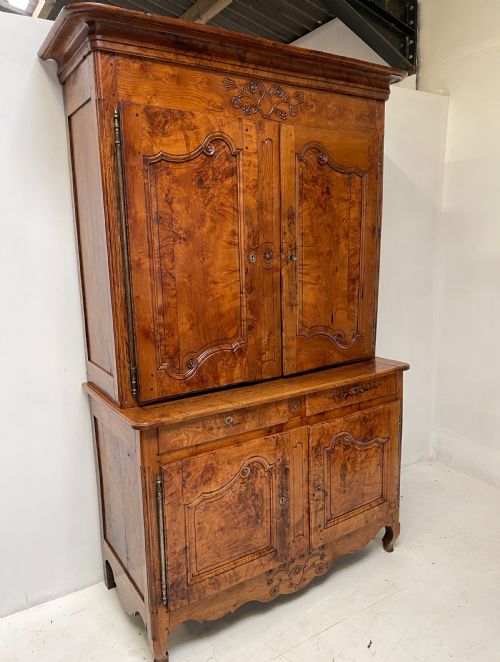 BUFFET DEUX CORPS OR CUPBOARD - ADDITIONAL PHOTO 1