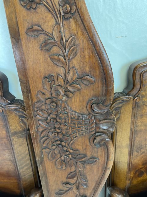 PAIR OF FRENCH WALNUT BEDS - ADDITIONAL PHOTO 8