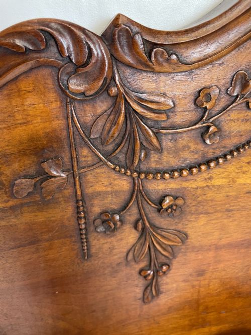 PAIR OF FRENCH WALNUT BEDS - ADDITIONAL PHOTO 9