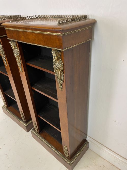 PAIR OF ORMOLU MOUNTED WALNUT BOOKCASES - ADDITIONAL PHOTO 5