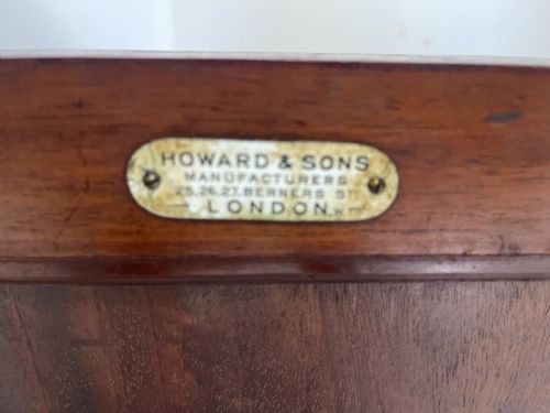 HOWARD AND SONS SIDEBOARD AND BUFFET - ADDITIONAL PHOTO 4