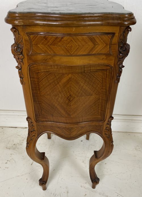 PAIR OF FRENCH WALNUT NIGHTSTANDS - ADDITIONAL PHOTO 4