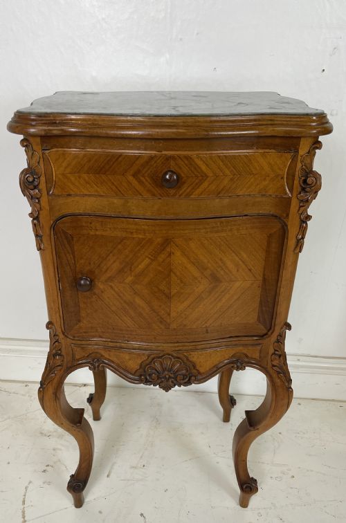 PAIR OF FRENCH WALNUT NIGHTSTANDS - ADDITIONAL PHOTO 6