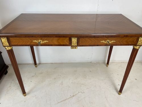 WRITING TABLE - ADDITIONAL PHOTO 13