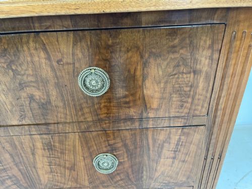 FRENCH WALNUT COMMODE - ADDITIONAL PHOTO 6