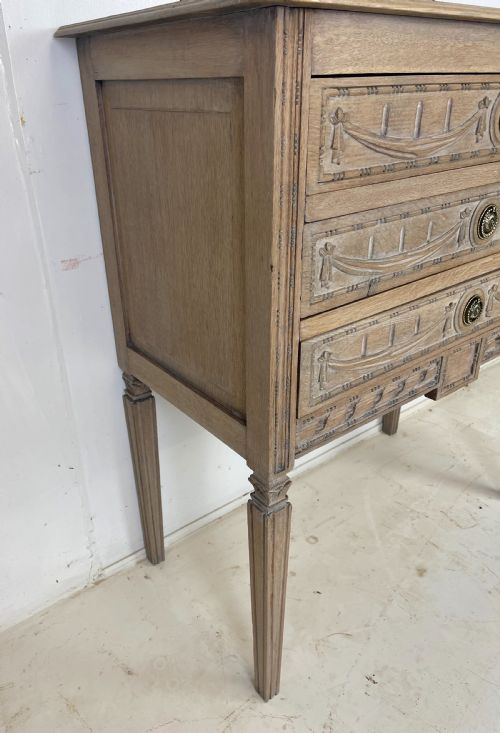 OAK CHEST OF DRAWERS - ADDITIONAL PHOTO 1