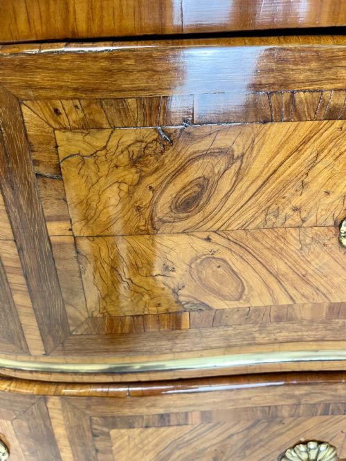 18TH CENTURY FRENCH MARBLE TOP COMMODE - ADDITIONAL PHOTO 6