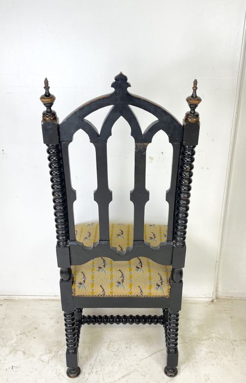 VICTORIAN GOTHIC CHAIR - ADDITIONAL PHOTO 7