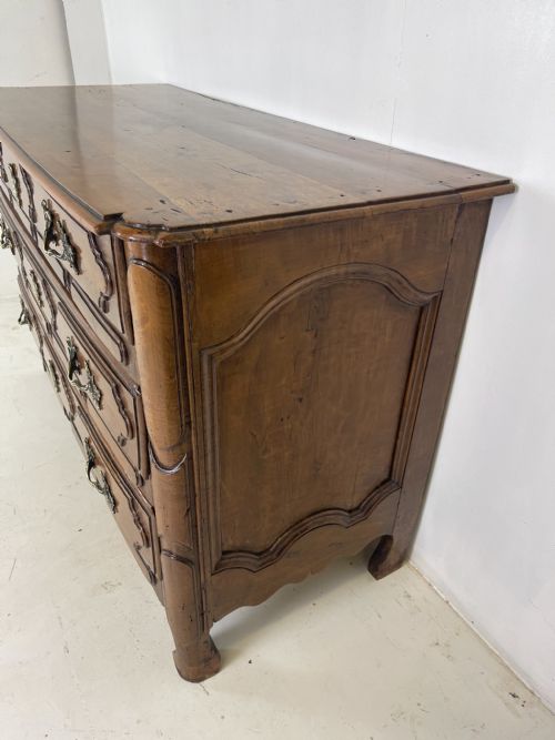 18 TH CENTURY FRENCH FRUITWOOD COMMODE - ADDITIONAL PHOTO 1