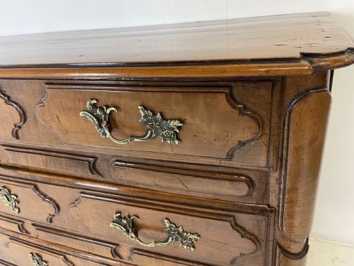 18 TH CENTURY FRENCH FRUITWOOD COMMODE - ADDITIONAL PHOTO 9