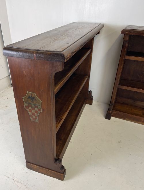 PAIR OF 19 TH CENTURY PINE BOOKCASES - ADDITIONAL PHOTO 10