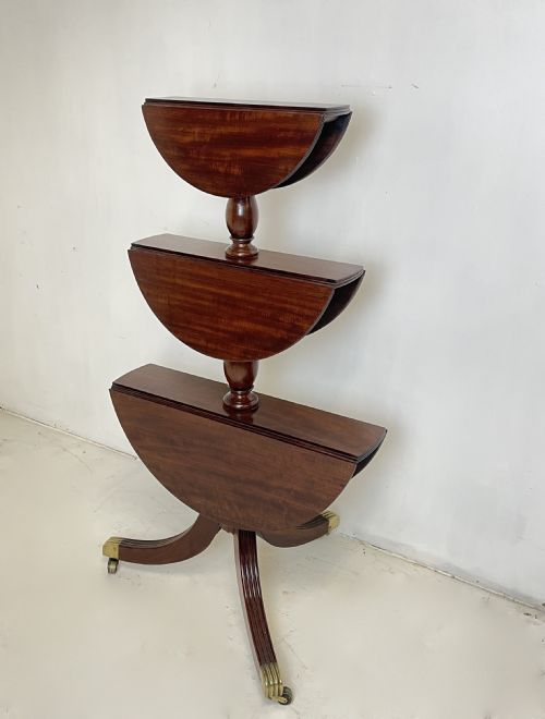 georgian mahogany dumb waiter - CATEGORY: ANTIQUE FURNITURE - DATED GEORGIAN