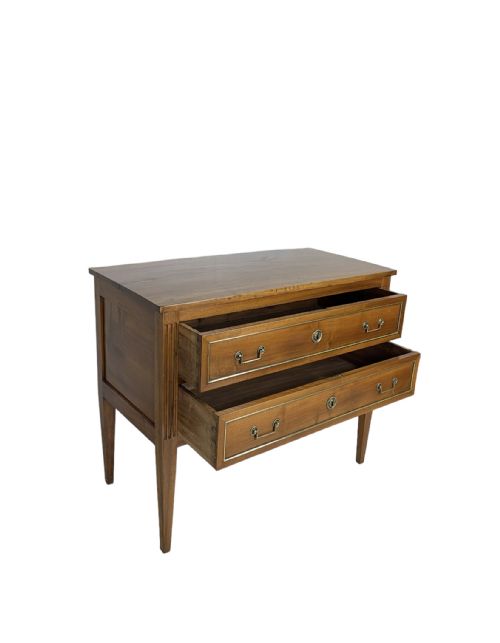 FRENCH PROVINCIAL WALNUT COMMODE - ADDITIONAL PHOTO 1