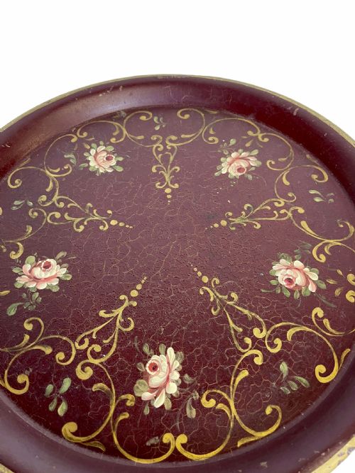 RED METAL OCCASIONAL TABLE - ADDITIONAL PHOTO 3