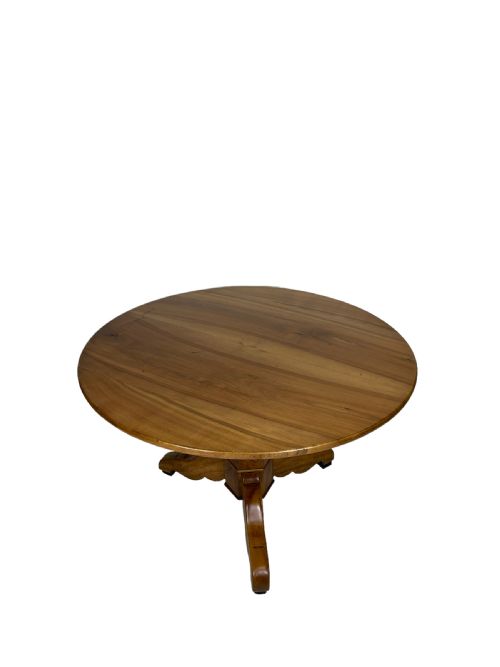 french provincial round breakfast table - CATEGORY: ANTIQUE TABLES - DATED 19TH CENTURY
