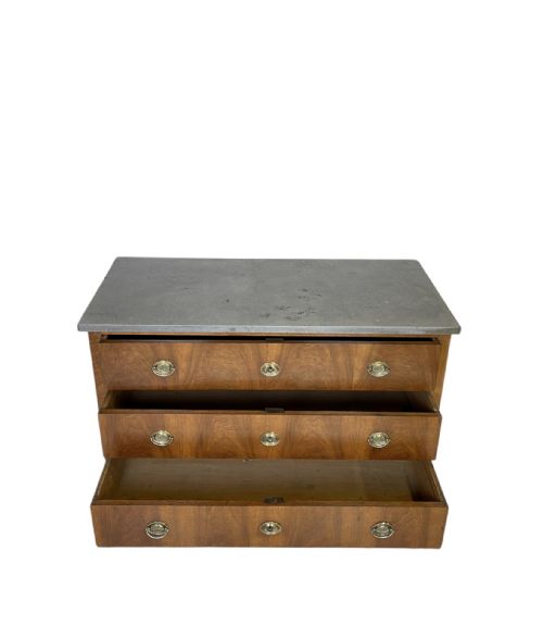 FRENCH 3 DRAWER MARBLE TOP COMMODE - ADDITIONAL PHOTO 6