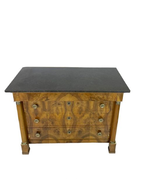 french walnut commode - CATEGORY: ANTIQUE CHEST OF DRAWERS - DATED 19TH CENTURY