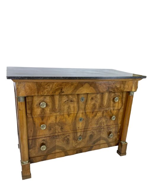 FRENCH WALNUT COMMODE - ADDITIONAL PHOTO 3