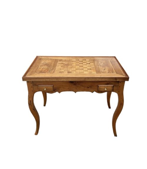 18th century games table - CATEGORY: ANTIQUE TABLES - DATED 18TH CENTURY