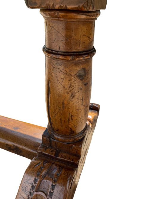 LARGE WALNUT REFECTORY TABLE - ADDITIONAL PHOTO 5