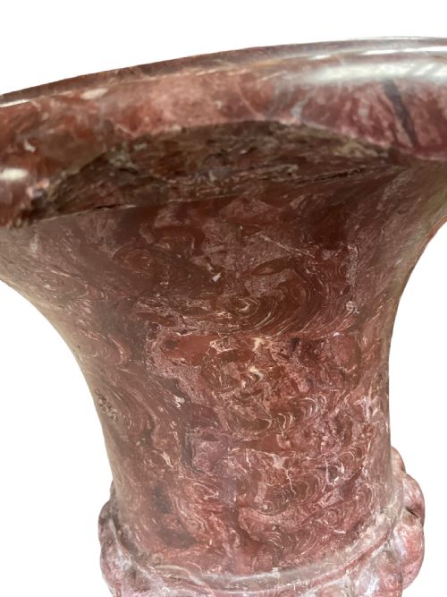 PAIR OF LARGE CLASSICAL SHAPED URNS - ADDITIONAL PHOTO 6