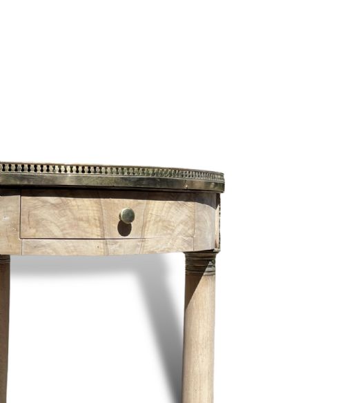 19TH CENTURY BLEACHED WALNUT GUERIDON - ADDITIONAL PHOTO 1