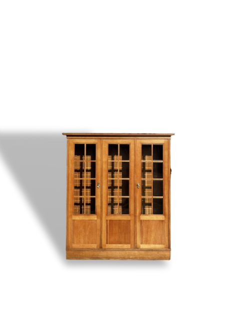 THREE DOOR OAK BOOKCASE - ADDITIONAL PHOTO 1