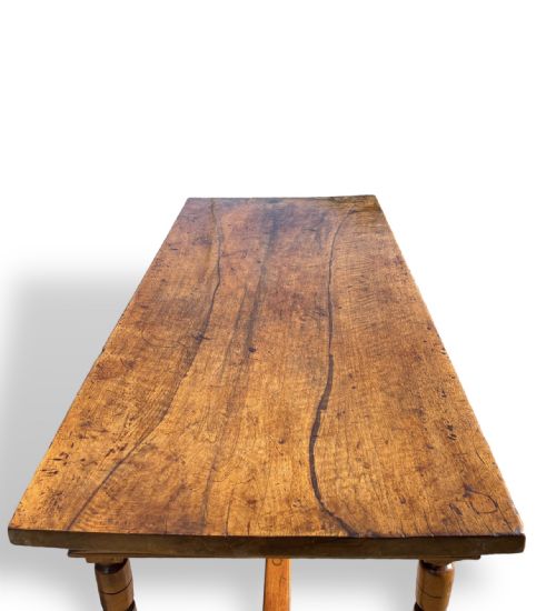 18TH CENTURY WALNUT SPANISH SIDE TABLE - ADDITIONAL PHOTO 2