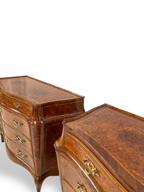 PAIR OF ITALIAN WALNUT COMMODES - ADDITIONAL PHOTO 6