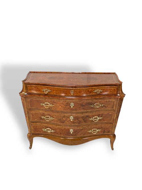 PAIR OF ITALIAN WALNUT COMMODES - ADDITIONAL PHOTO 11