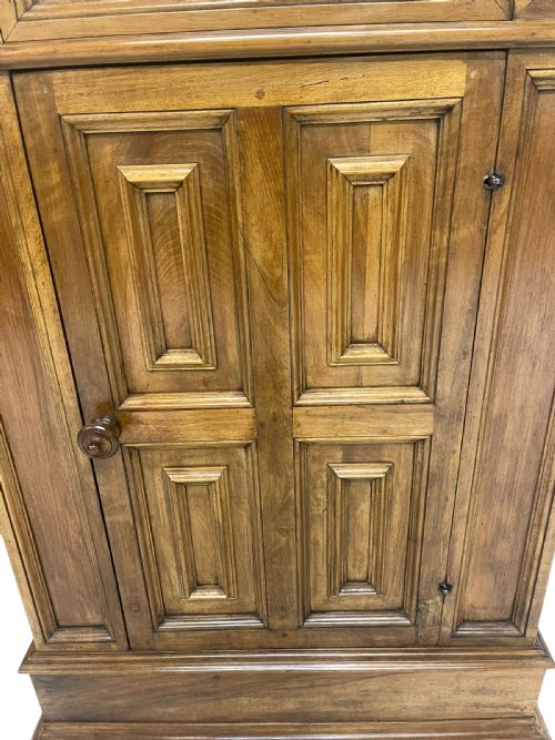 PAIR OF CUPBOARDS - ADDITIONAL PHOTO 5